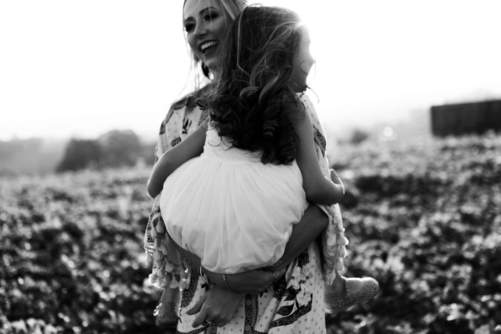 Foto { Ensaio Débora e Maria Laura } Foto { Ensaio Débora e Maria Laura } - Imagem 26